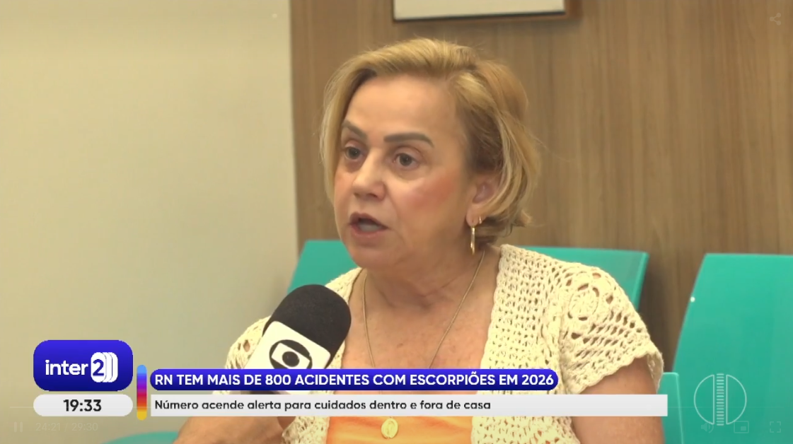 Dra. Eveline Pipolo - Alerta Escorpiões